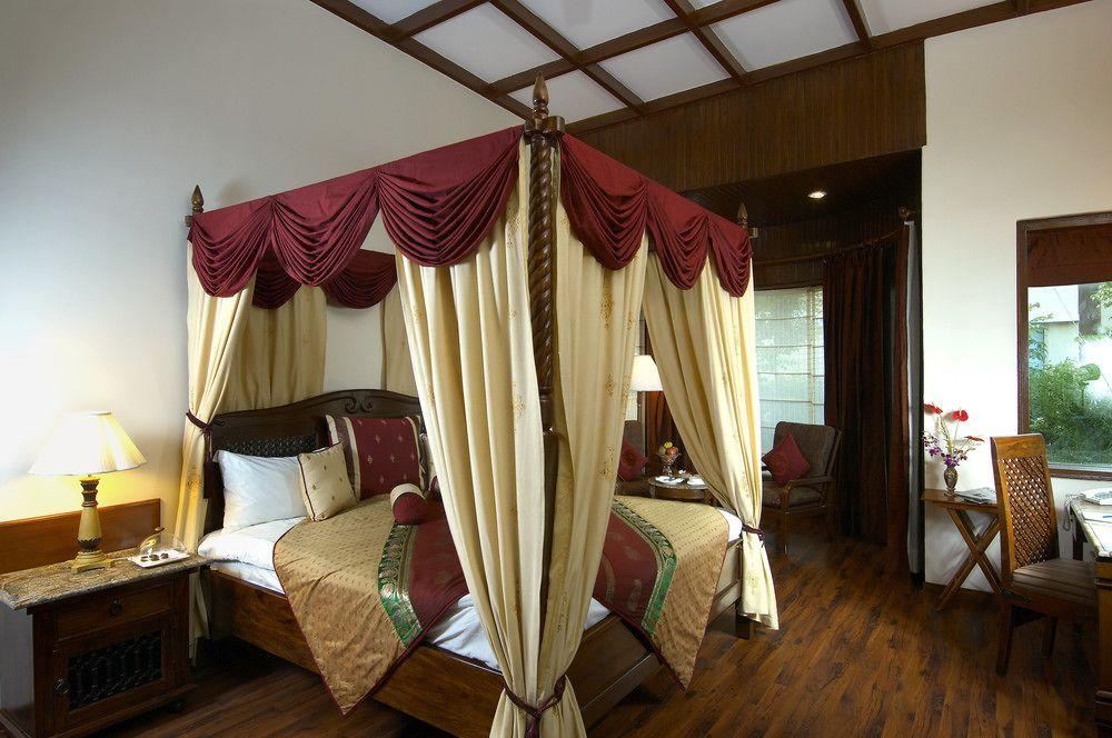 Le Meridien Jaipur Resort & Spa Exterior foto