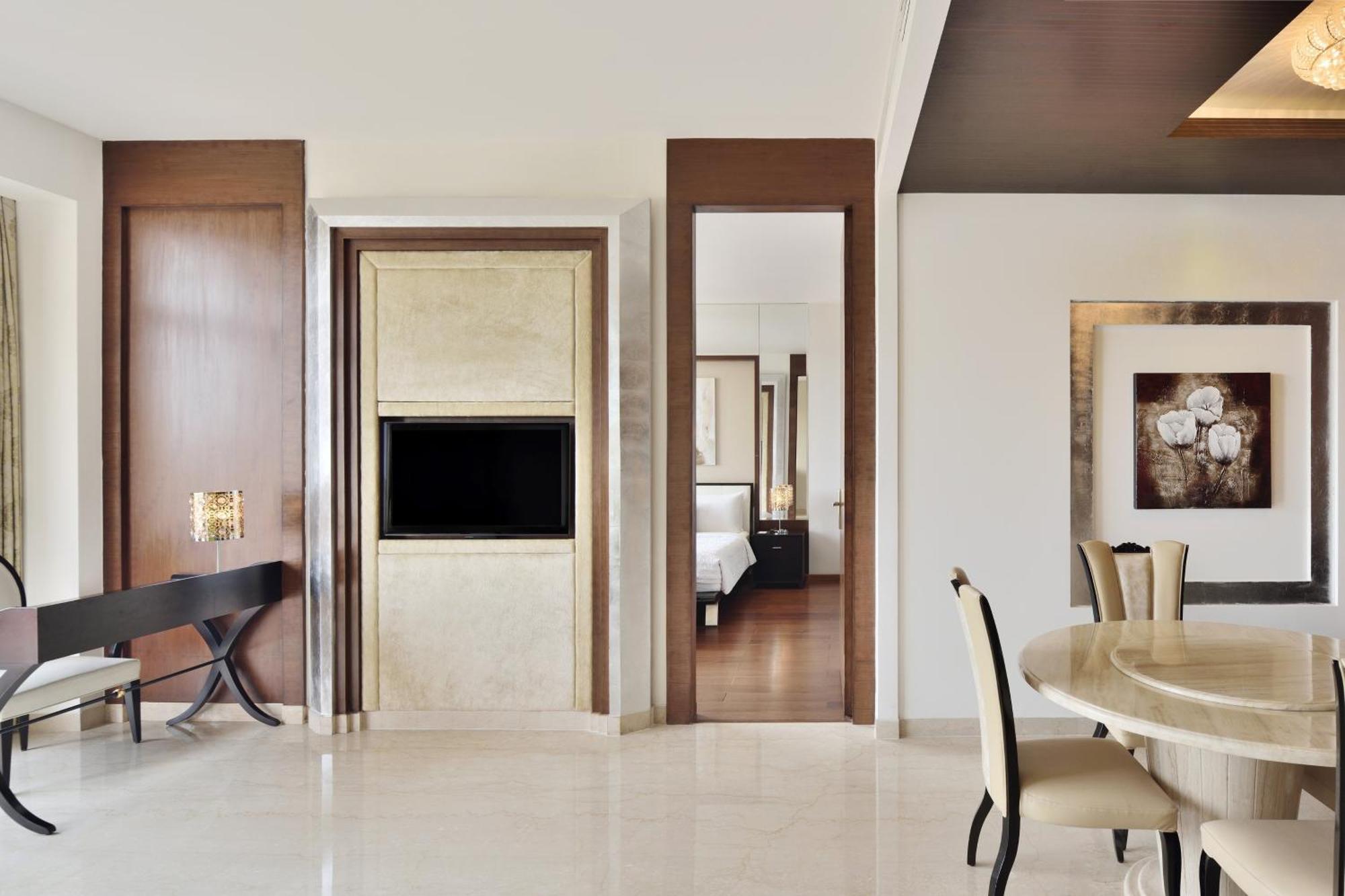 Le Meridien Jaipur Resort & Spa Exterior foto